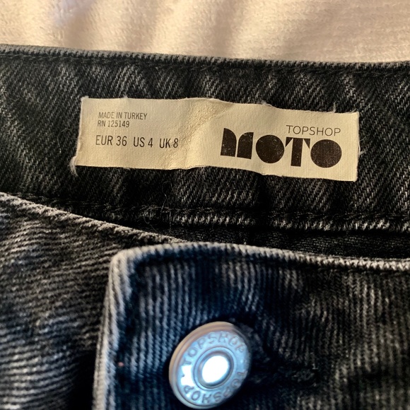 *SOLD* Topshop Black Midi Denim Skirt - Picture 6 of 6